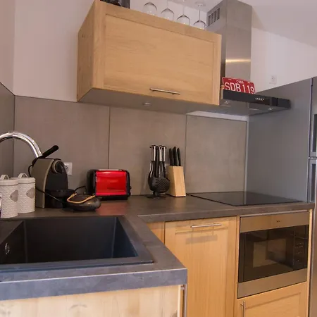 2 Pieces 6 Pers, Terrasse, Parking, Animaux Acceptes - Fr-1-263-539 Apartment