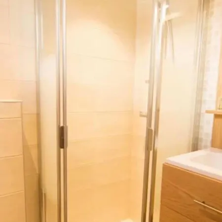 2 Pieces 6 Pers, Terrasse, Parking, Animaux Acceptes - Fr-1-263-539 Valloire